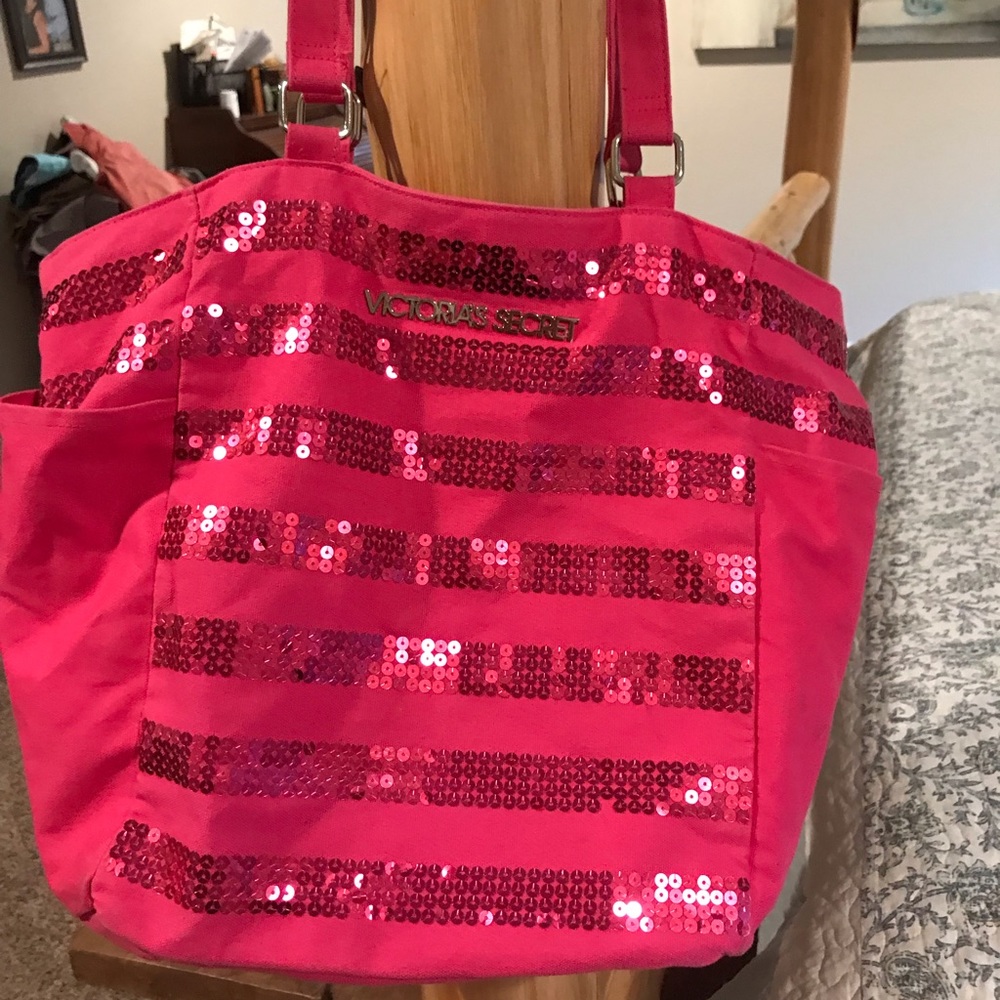 Victoria’s Secret tote